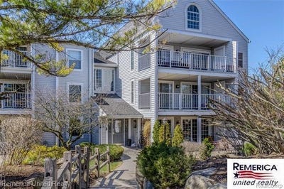 /international/us/3553-port-cove-drive-waterford-twp-mi-110106811773/