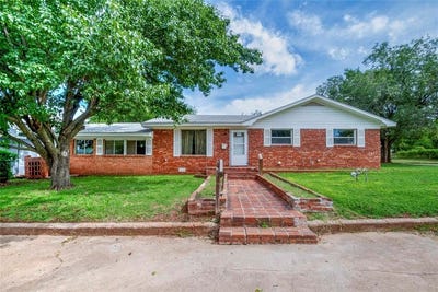 /international/us/420-e-12th-street-chandler-ok-110100620486/?lang=en