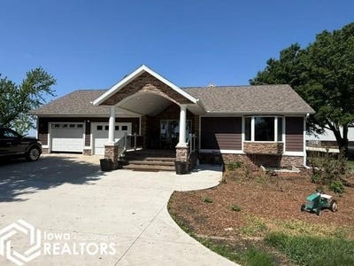 /international/us/2707-240th-avenue-wesley-ia-110109115793/