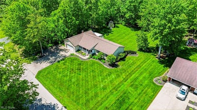 /international/us/245-woodside-avenue-jefferson-oh-110108469094/