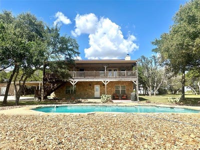 /international/us/391-county-road-411-goldthwaite-tx-110102690460/