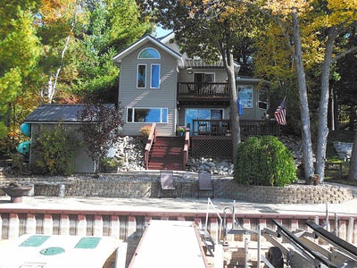 /international/us/284-hillcrest-avenue-harrison-mi-110120451863/