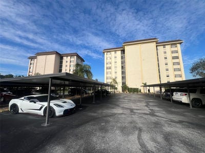/international/us/117-country-club-drive-lake-placid-fl-110100926591/