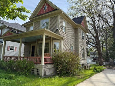 /international/us/210-north-kalamazoo-avenue-marshall-mi-110106092447/