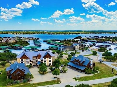 /international/us/1693-scenic-drive-possum-kingdom-lake-tx-110101164571/