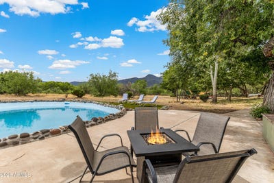 /international/us/3751-s-pearce-lane-camp-verde-az-110108139460/