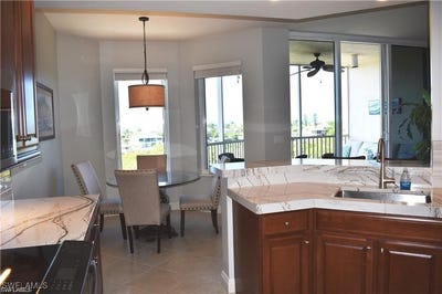 /international/us/4182-bay-beach-lane-unit-752-fort-myers-beach-fl-110100392652/