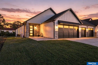 /international/us/9118-hillcrest-trail-lincoln-ne-110120132648/