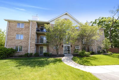 /international/us/18310-robin-lane-homewood-il-110108120797/