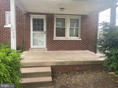 /international/us/1017-fountain-avenue-lancaster-pa-110099597204/