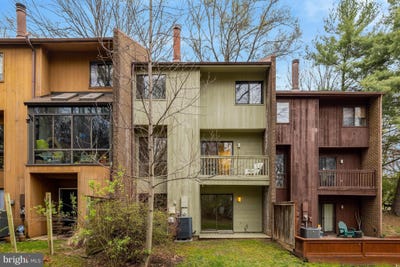 /international/us/1752-wainwright-drive-reston-va-110106789105/