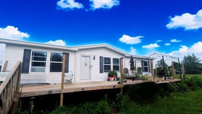 /international/us/3845-township-road-26-cardington-oh-110101112482/