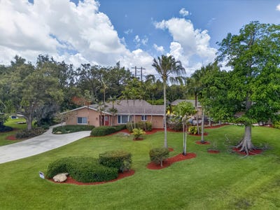 /international/us/2801-sw-156th-avenue-davie-fl-110108339505/