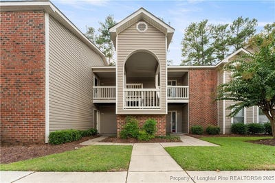 /international/us/671-bartons-landing-place-unit-5-fayetteville-nc-110101316742/