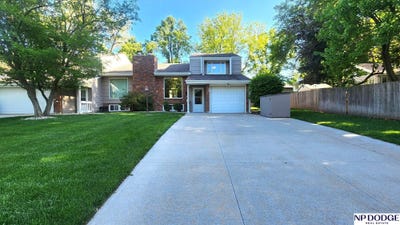 /international/us/16565-dorcas-street-omaha-ne-110107988198/
