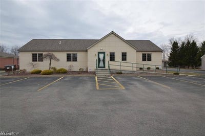 /international/us/10314-main-street-new-middletown-oh-110107846303/