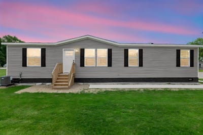/international/us/7197-mapleview-circle-brown-city-mi-110108640499/