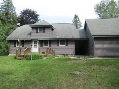 /international/us/10022-s-brown-road-fenwick-mi-110120772207/