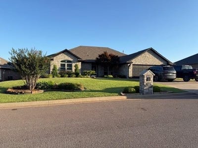/international/us/132-eagle-circle-elk-city-ok-110100820323/