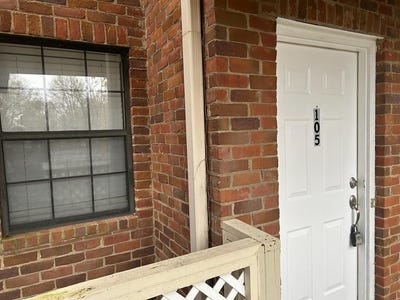 /international/us/406-thornton-avenue-s-dalton-ga-110104056763/