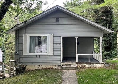 /international/us/230-granville-avenue-beckley-wv-110101162614/