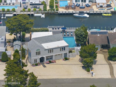 /international/us/44-harbor-lane-long-beach-twp-nj-110100503457/