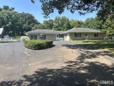 /international/us/11300-sr-57-highway-evansville-in-110110232962/