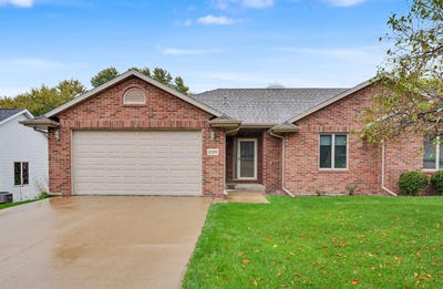 /international/us/2320-deerborn-drive-asbury-ia-110120612827/