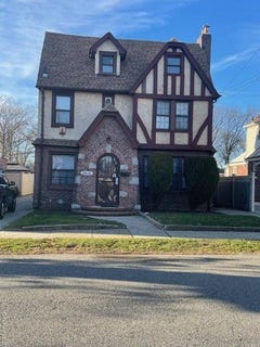 /international/us/13826-223rd-street-laurelton-ny-110106961771/
