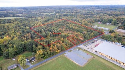 /international/us/6988-kinro-road-liberty-nc-110087819403/