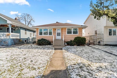 /international/us/17831-community-street-lansing-il-110106494826/