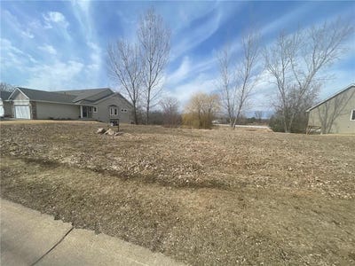 /international/us/7175-sterling-drive-greenfield-mn-110098217519/