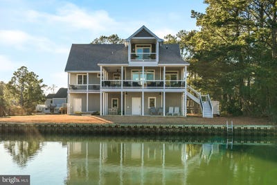 /international/us/5403-pearl-dr-chincoteague-island-va-110109084607/