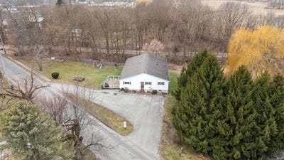 /international/us/117-woodruff-road-wolcottville-in-110105939924/