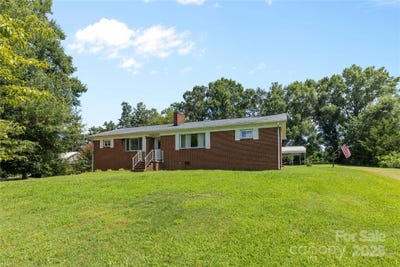 /international/us/5949-old-thompson-road-norwood-nc-110101171152/?lang=zh-tw