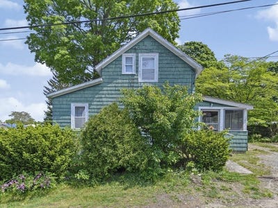 /international/us/26-friend-street-waltham-ma-110106539381/
