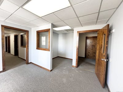 /international/us/98-washington-street-middletown-ct-110096975442/