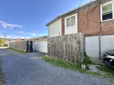 /international/us/204-e-prospect-st-covington-va-110108352637/