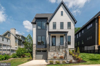 /international/us/2615-3rd-street-n-arlington-va-110100691507/