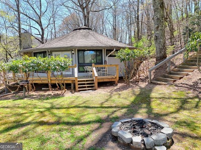 /international/us/75-berkshire-dillard-ga-110098596304/