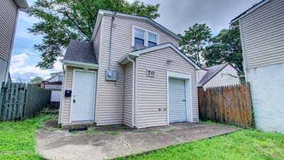 /international/us/70-bayview-avenue-keansburg-nj-110100982576/