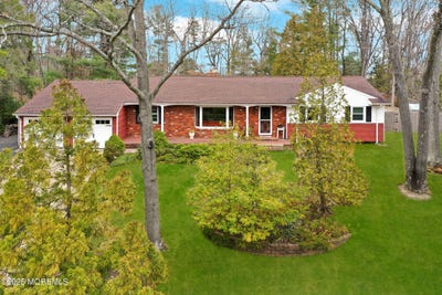 /international/us/119-sandspring-drive-eatontown-nj-110100252911/