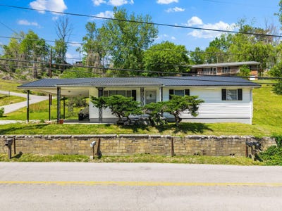 /international/us/10-frog-avenue-manchester-ky-110107395951/
