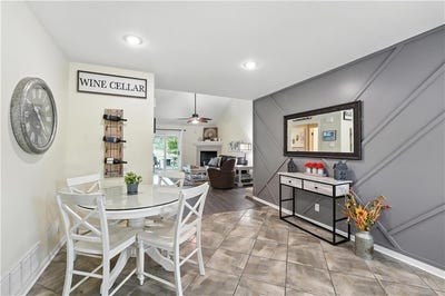 /international/us/856-s-juniper-terrace-gardner-ks-110100821693/