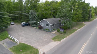 /international/us/375-n-mcclellan-avenue-marquette-mi-110108947039/