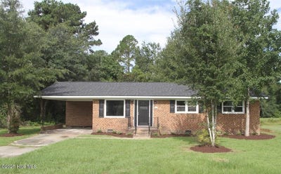 /international/us/91-n-elmhurst-street-clarkton-nc-110103297758/