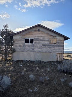 /international/us/27960-wheeler-street-sprague-river-or-110106143493/