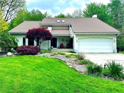 /international/us/391-centennial-drive-vienna-oh-110107799639/