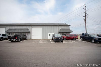 /international/us/11322-e-lakewood-boulevard-holland-mi-110106355713/