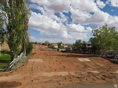 /international/us/92-n-powell-dr-ticaboo-ut-110093110658/
